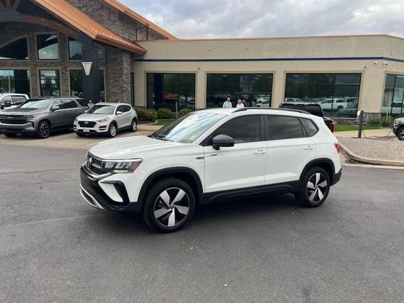 VOLKSWAGEN TAOS 4MOTION 2024 3VV8X7B21RM123579 image VOLKSWAGEN TAOS 4MOTION 2024 3VV8X7B21RM123579 image